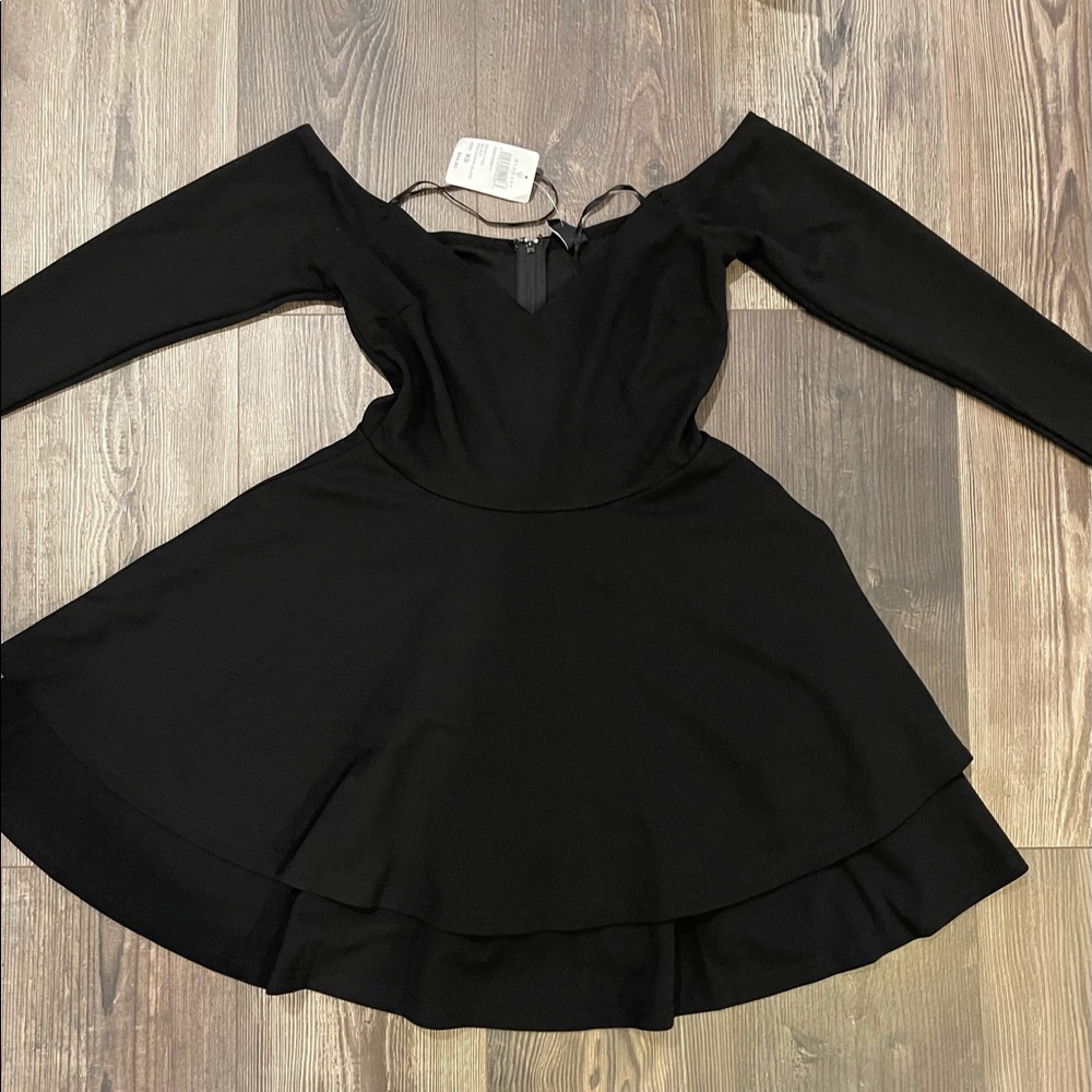 Windsor black skater dress